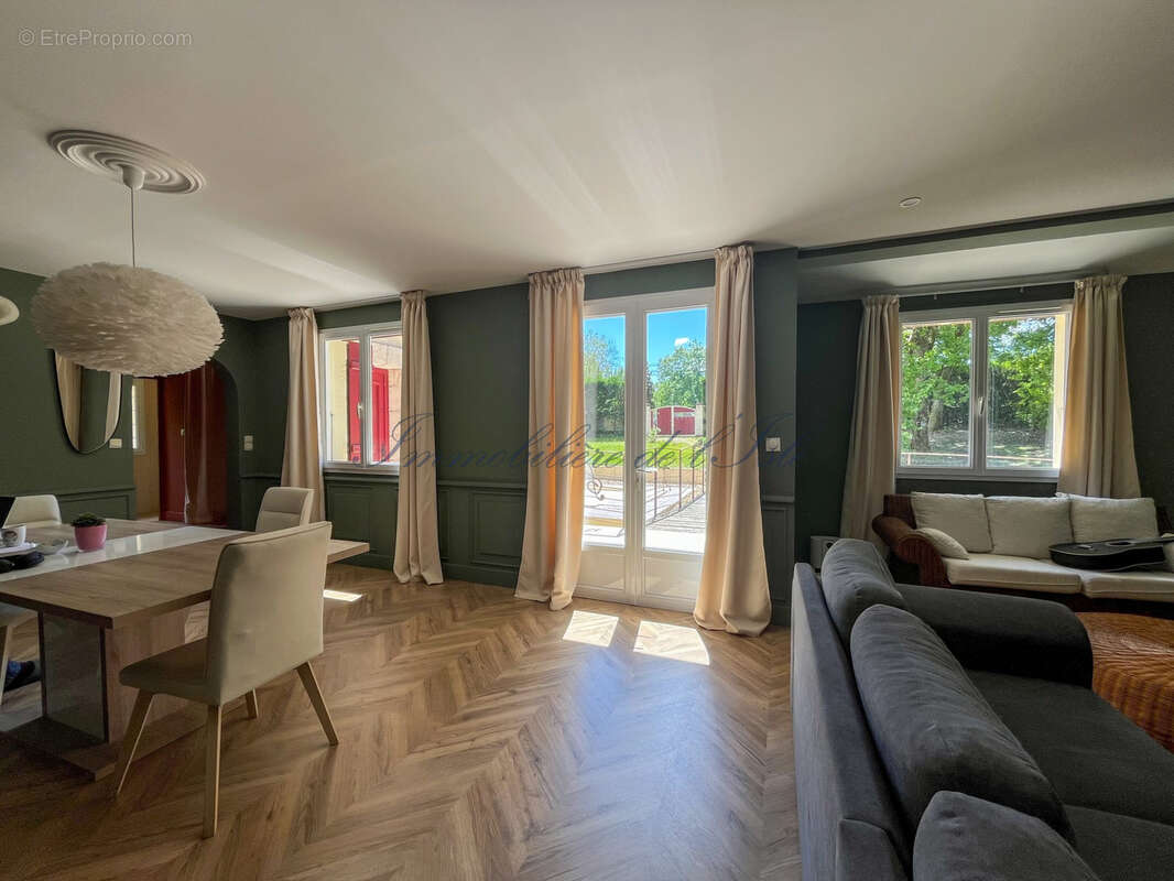 Maison à CHANCELADE