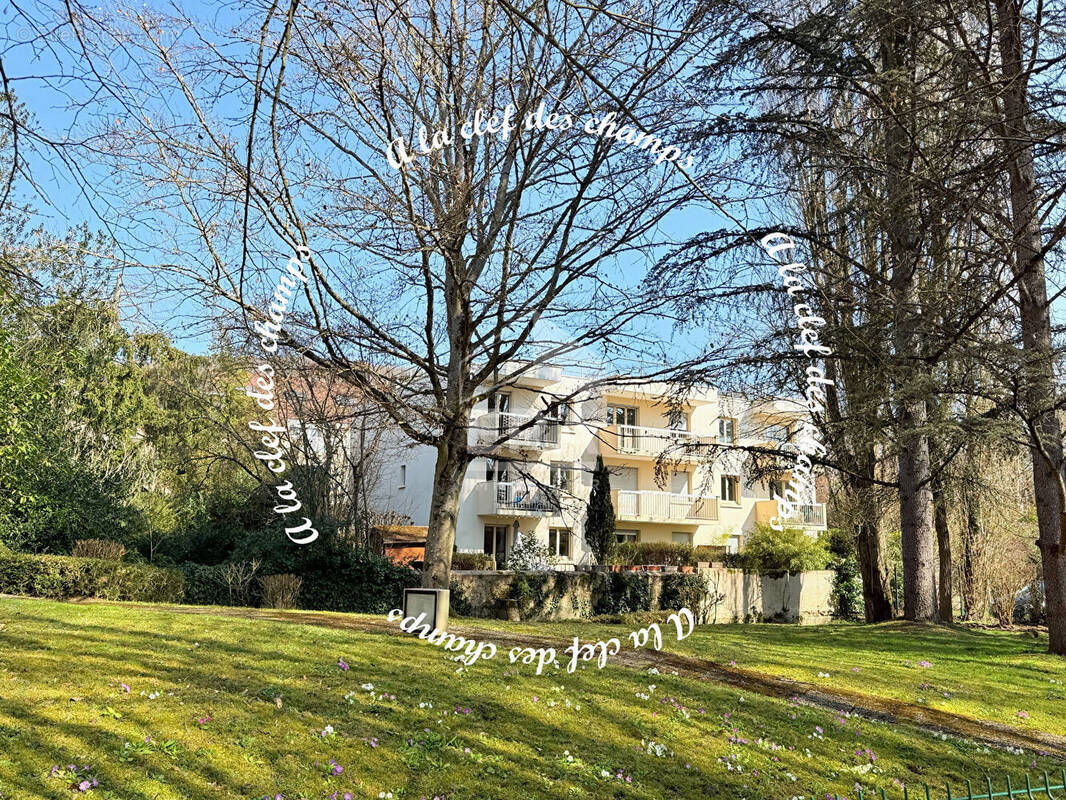 Appartement à GIF-SUR-YVETTE