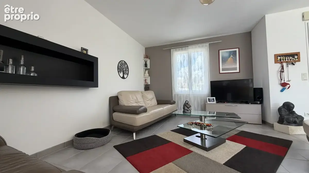 Maison 5 pièces 90 m² à vendre à Venerand (17100) - photo 8