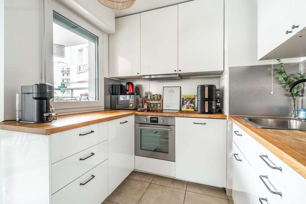 Appartement à ASNIERES-SUR-SEINE