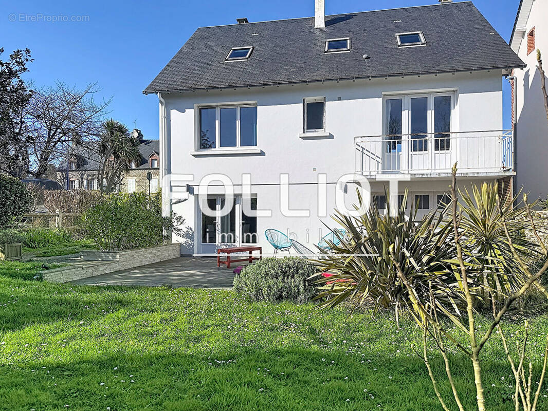 Maison à BARNEVILLE-CARTERET