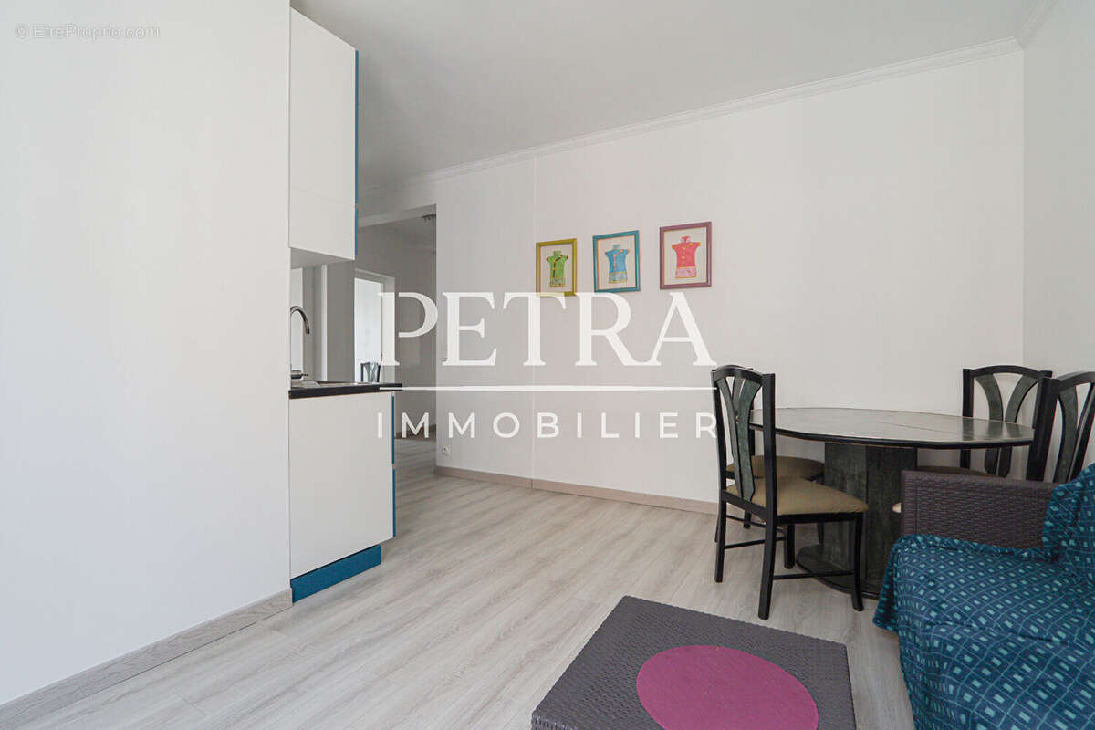 Appartement à IVRY-SUR-SEINE