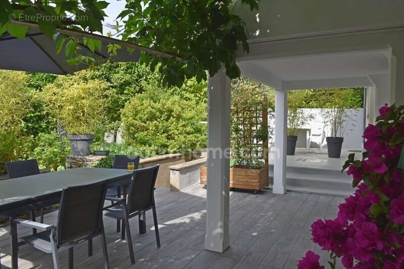 Maison à MALESTROIT