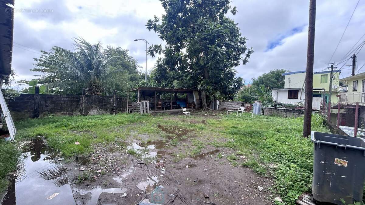 Maison à FORT-DE-FRANCE