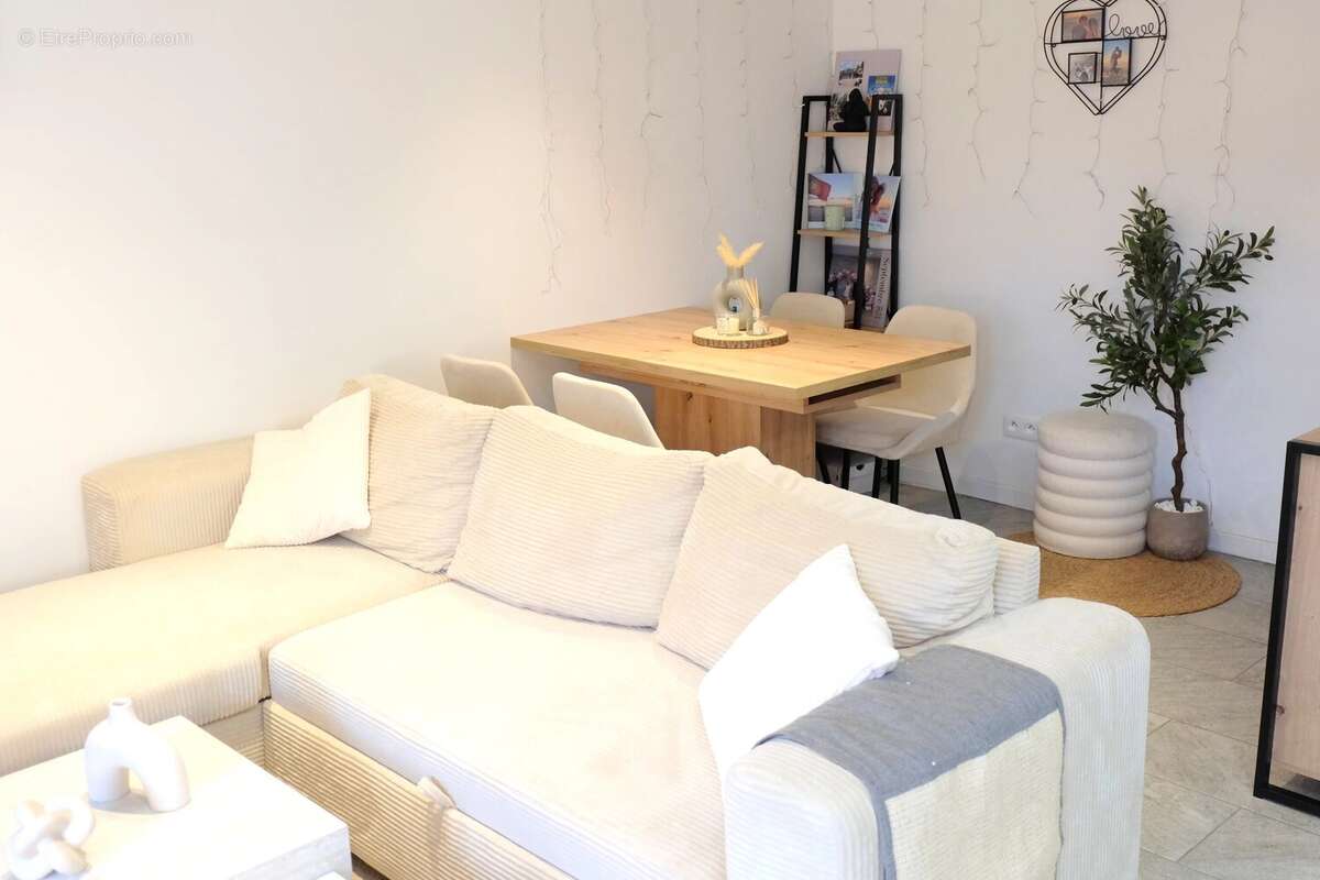 Appartement à LA SAUVETAT-DU-DROPT