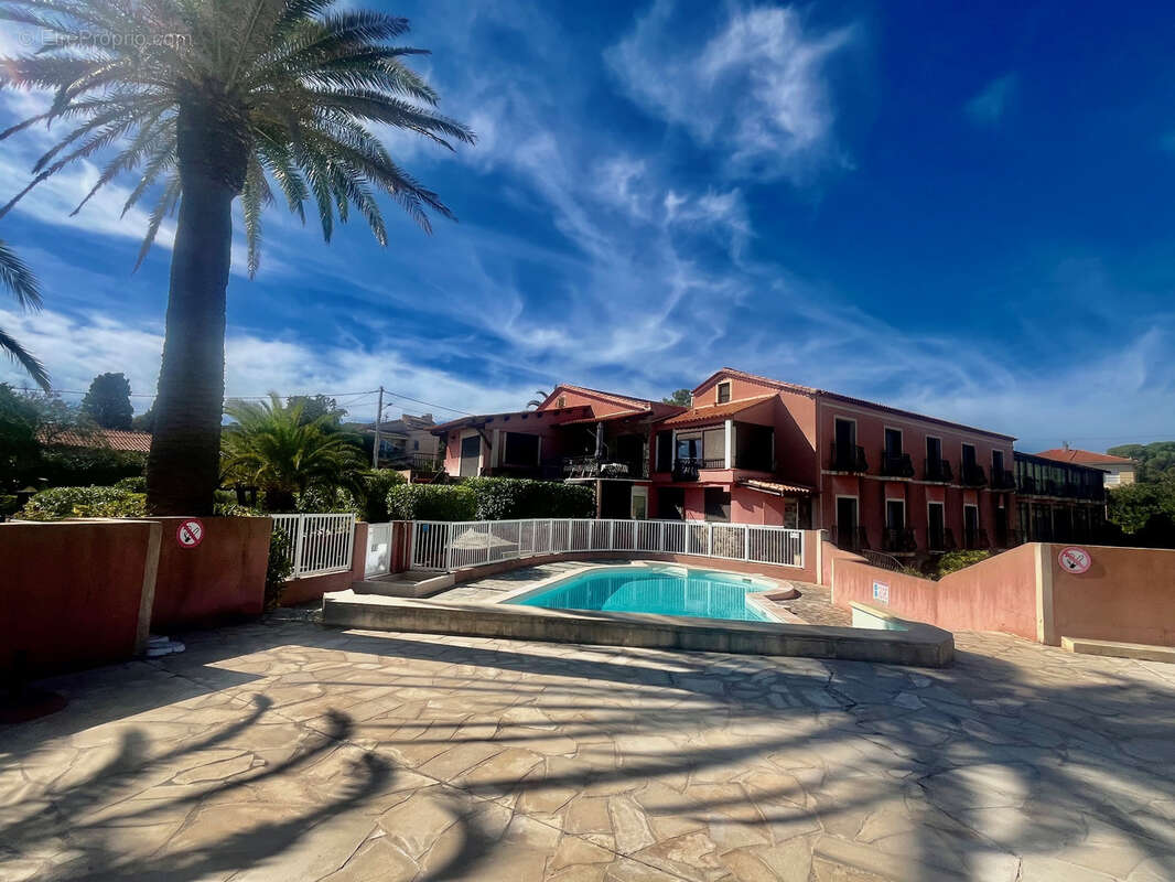 Appartement à FREJUS