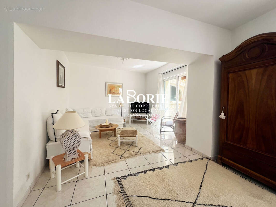 Maison 125 m² à Piolenc  - photo 3