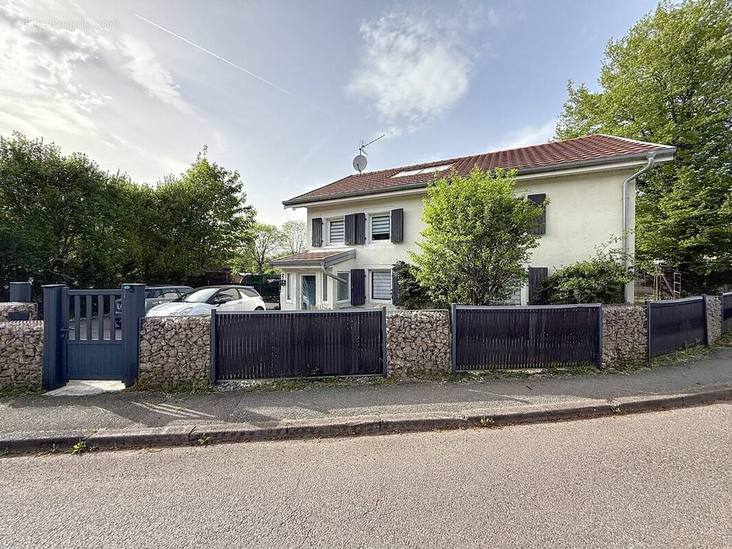 Maison à ELOIE