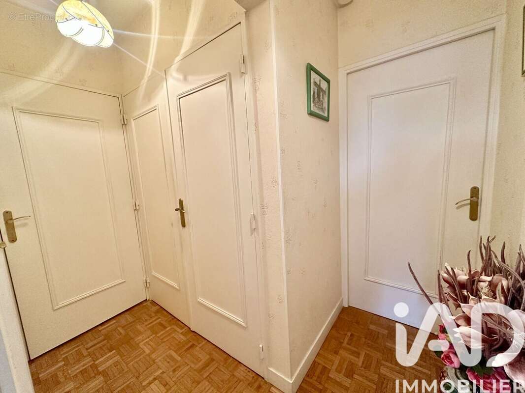 Photo 5 - Appartement à SAINT-ETIENNE