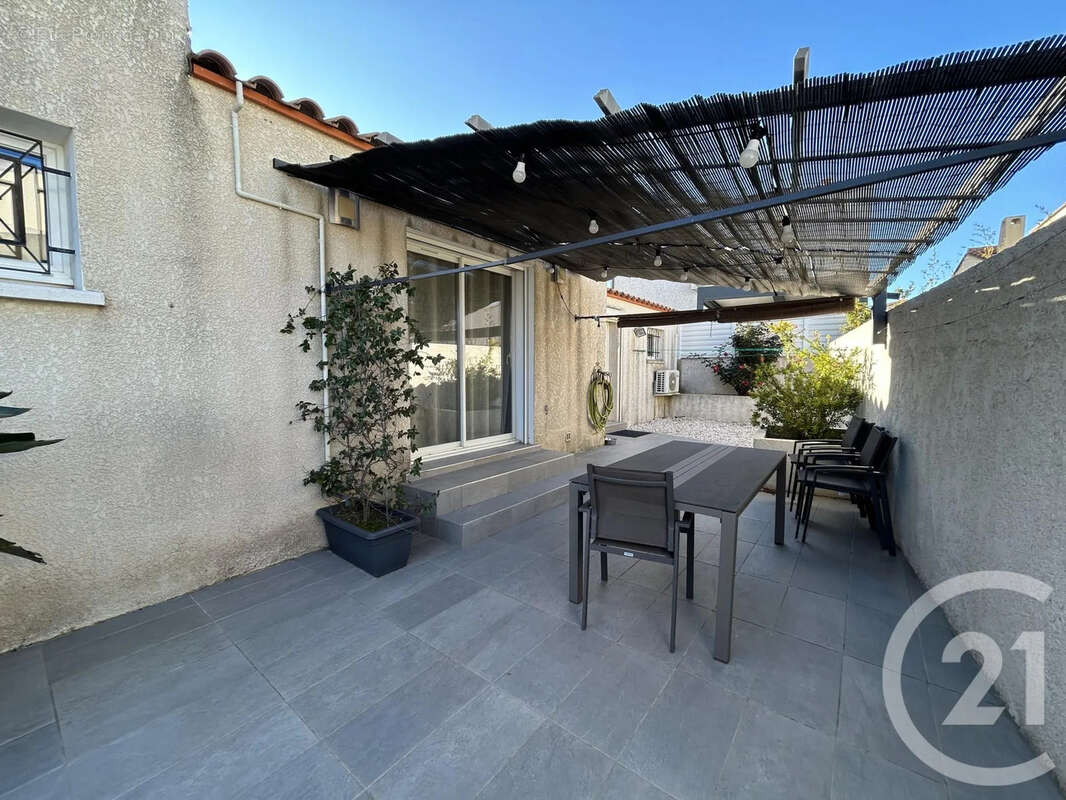 Maison à BAGES