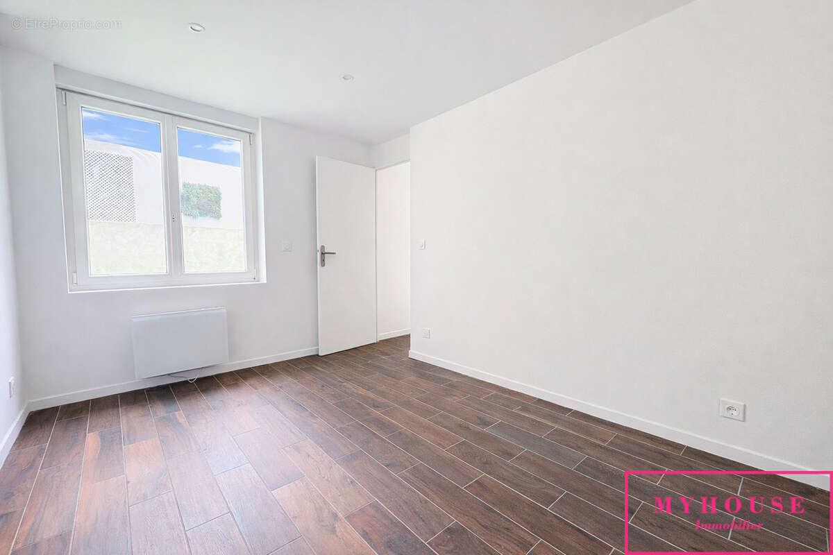 Appartement à BAGNEUX