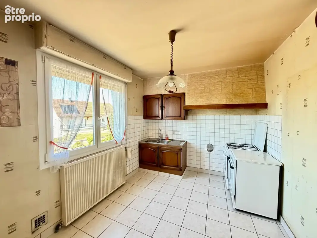 Vente jolie maison sur sous-sol, sur terrain de 1443 m2 LURE / HERICOURT - photo 4