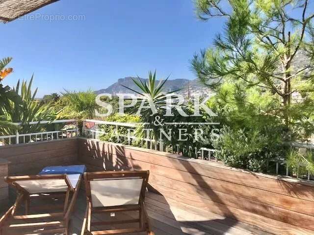 Appartement à ROQUEBRUNE-CAP-MARTIN