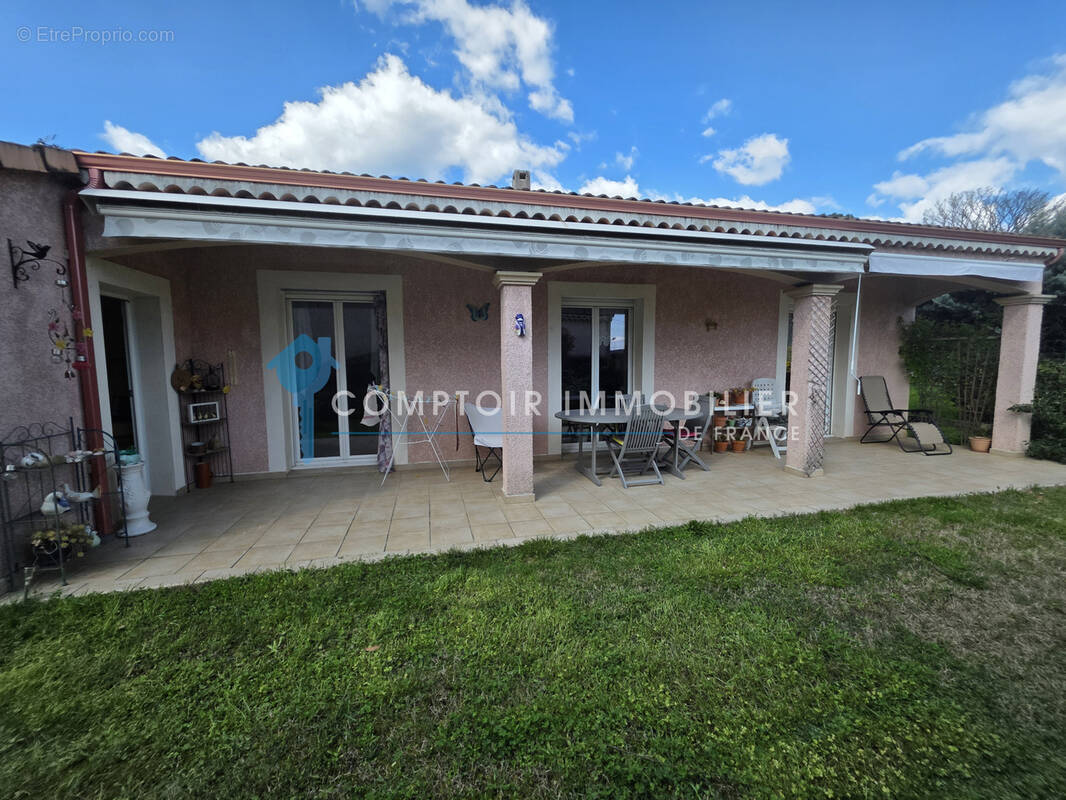 Maison à SAINT-SERNIN