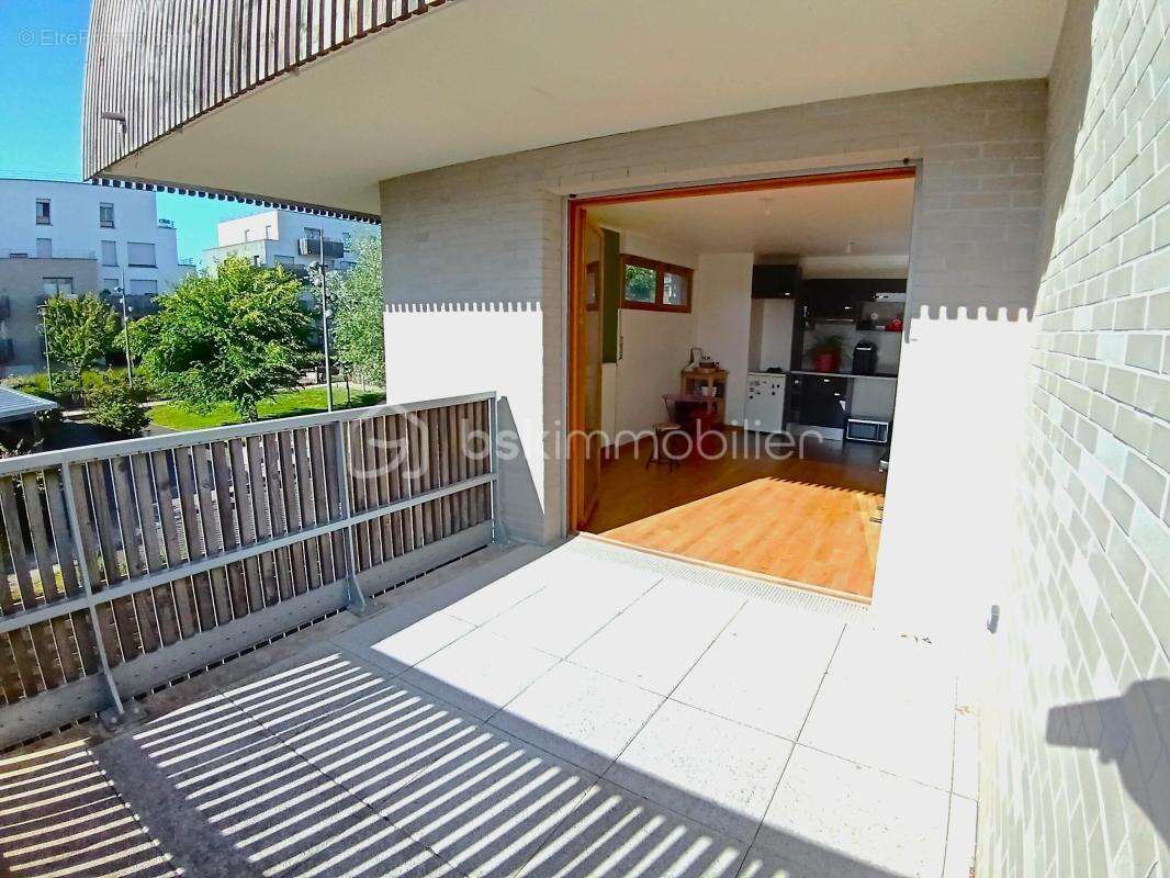 Appartement à BUSSY-SAINT-GEORGES