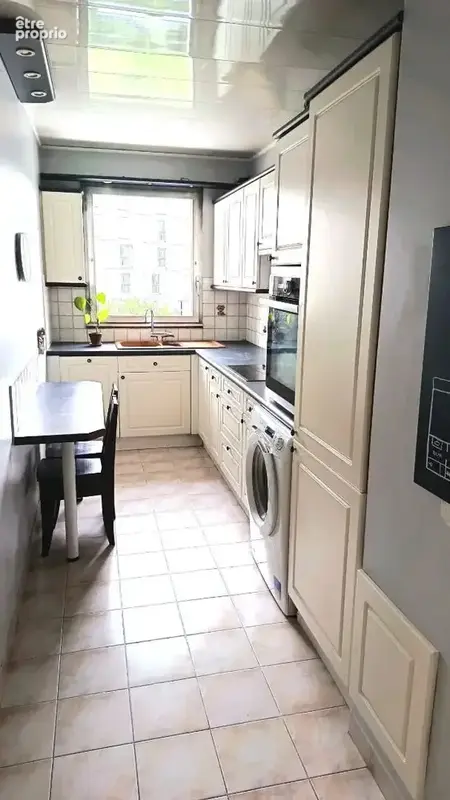 PARIS 14ème arrondissement, Cité Universitaire, 2 Pièces 50m² avec balcon - photo 8