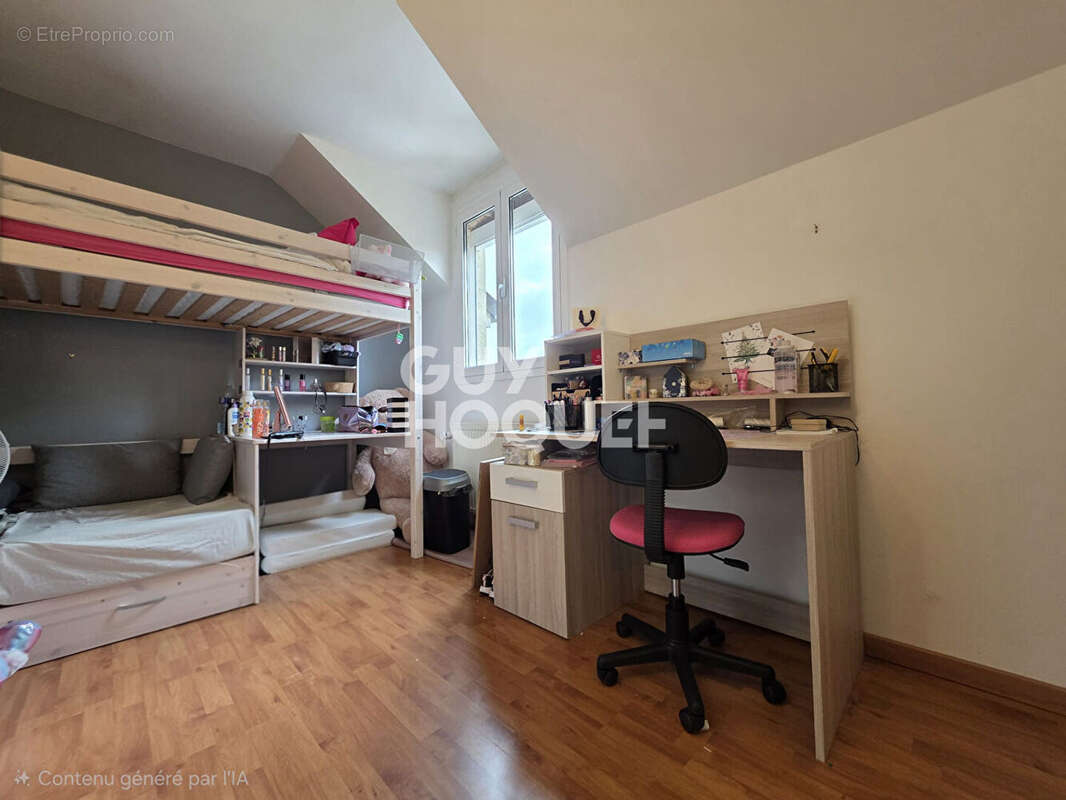 Maison à OZOIR-LA-FERRIERE