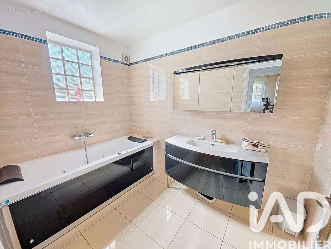 Photo 6 - Maison à ROISSY-EN-BRIE