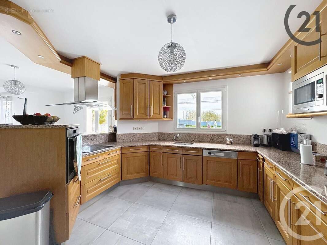 Maison à SAINTE-COLOMBE