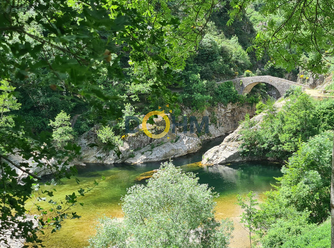 Maison de hameau avec 4152m2 de terrain - photo 10