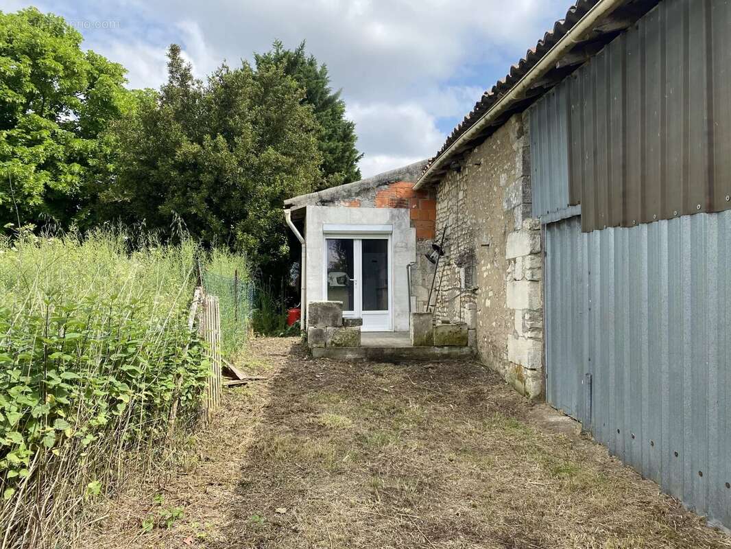 Maison à SAINTE-RAMEE