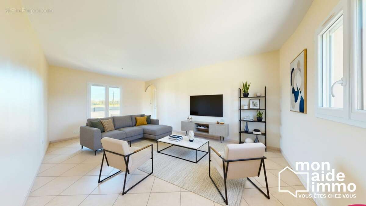 Maison à FARGUES-SAINT-HILAIRE