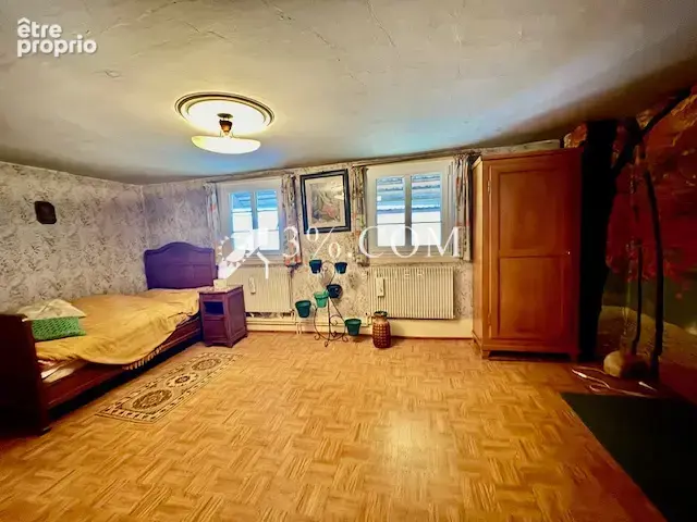 3%COM Corps de ferme avec dépendances 300m2 et jardin 16 are - photo 9