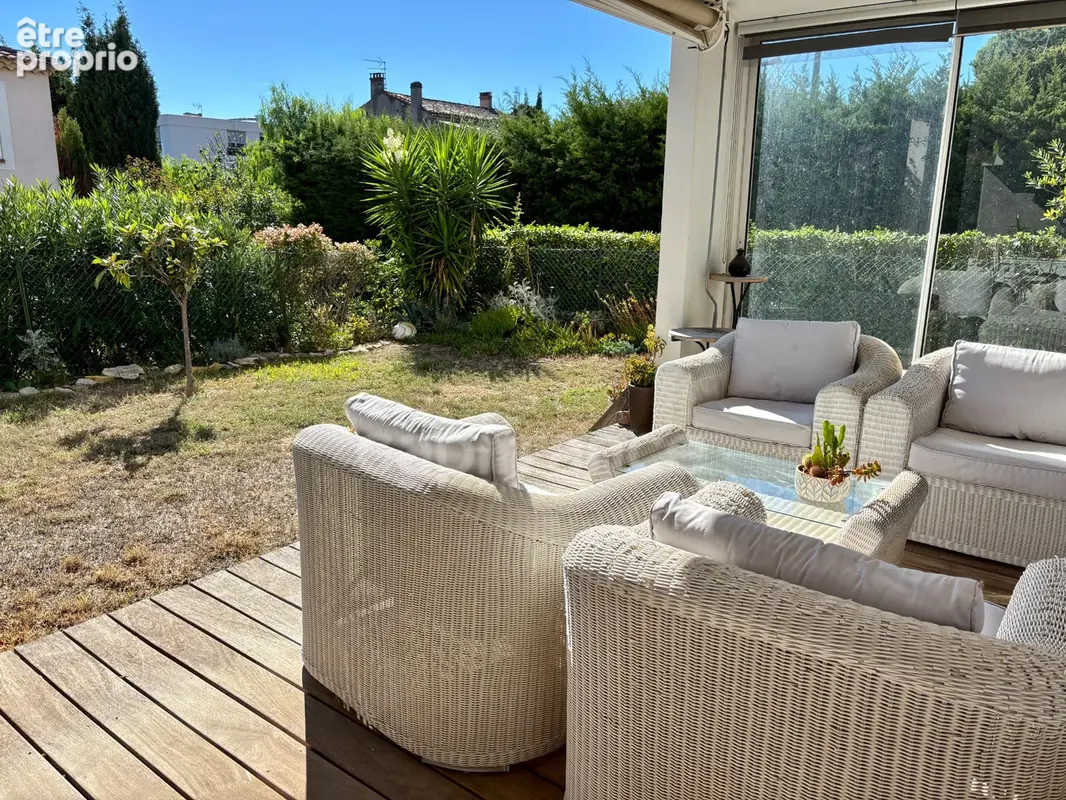 La ciotat – saint-jean  appartement t3 avec jardin privatif, terrasse, garage et parking - photo 6