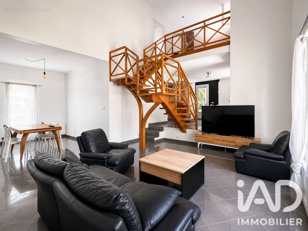 Maison 127 m² à Cheyssieu  - photo 3