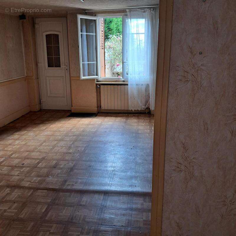 Jolie corps de ferme avec dépendance - photo 6