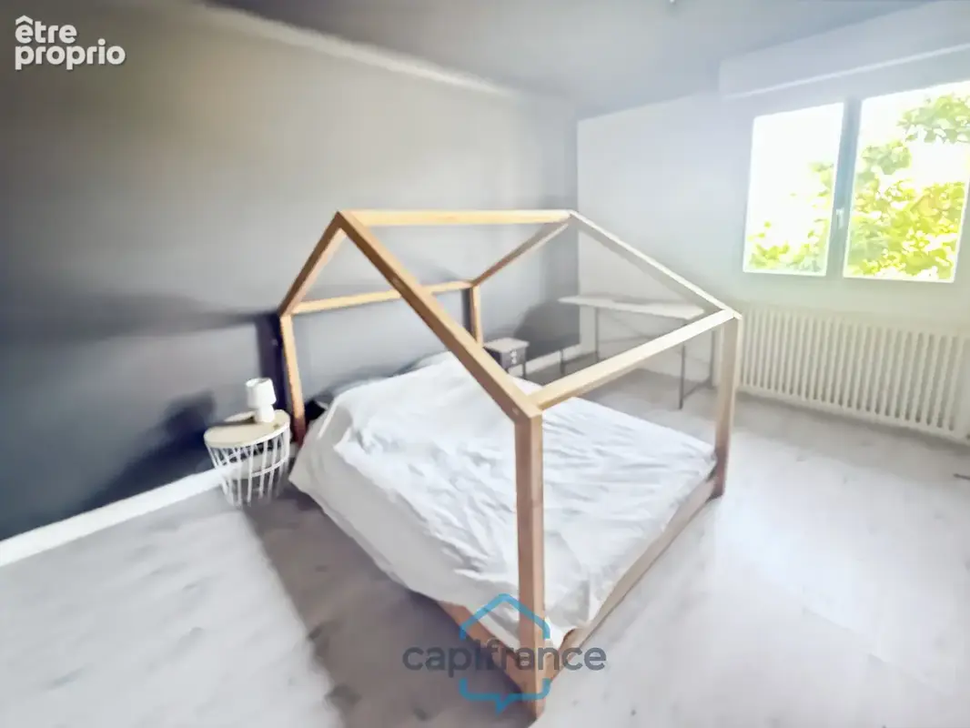 Dpt Gers (32), à vendre RISCLE très belle maison T8 de 220 m² habitables + grand garage et dépendances sur 875 m² de terrain, au - photo 35