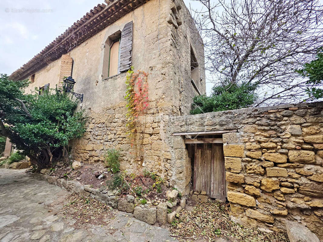 Maison à MIRAMAS