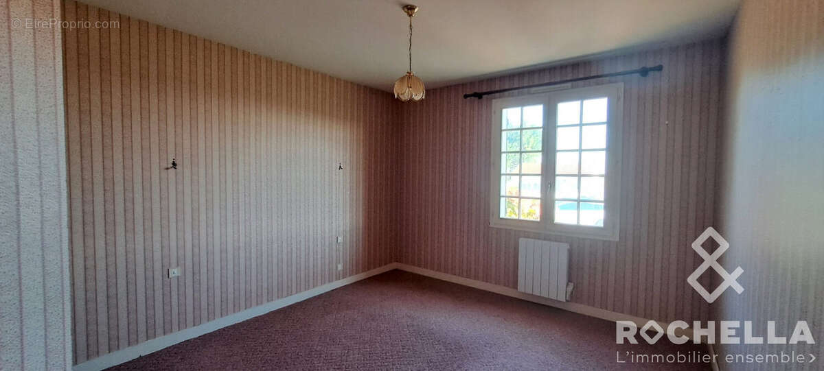 Maison à SAINT-NAZAIRE-SUR-CHARENTE