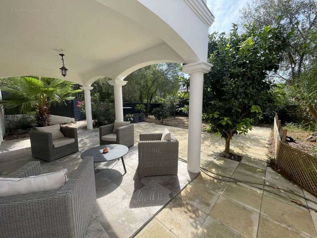 Maison à CAVALAIRE-SUR-MER