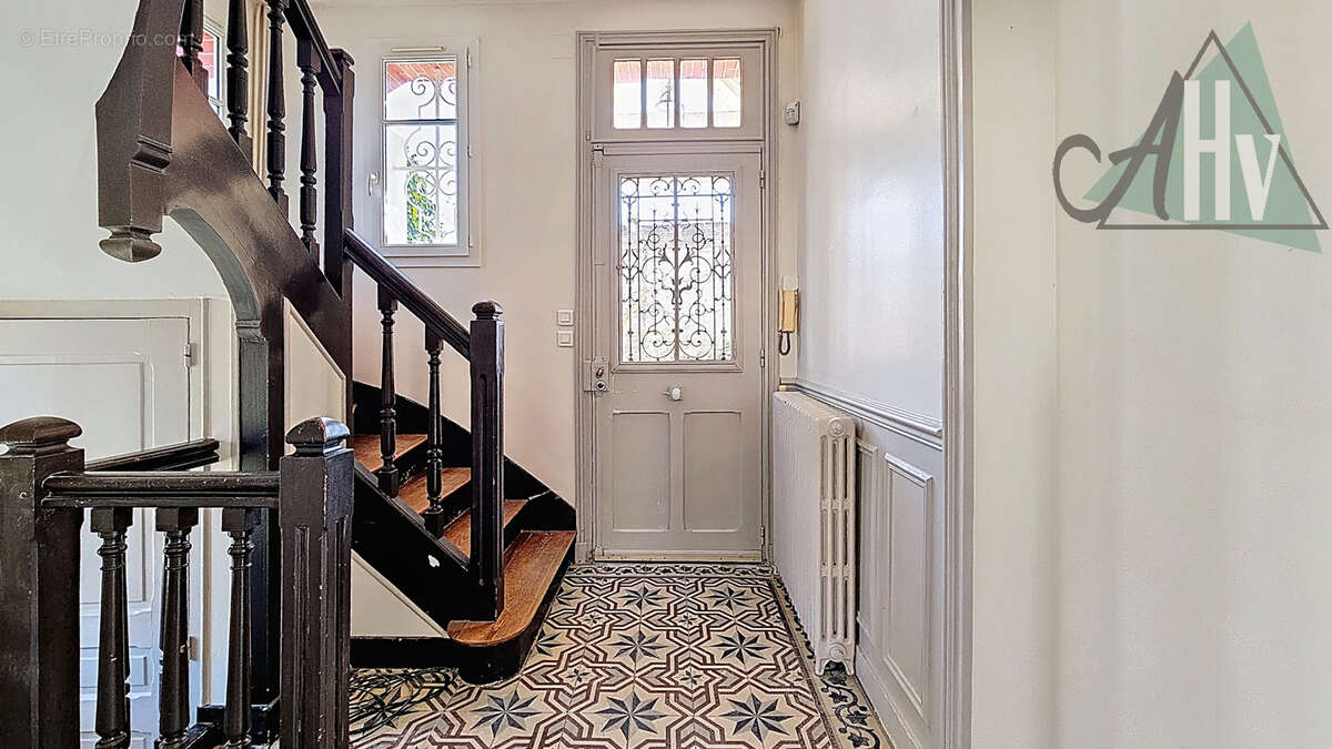 Maison à BROU-SUR-CHANTEREINE