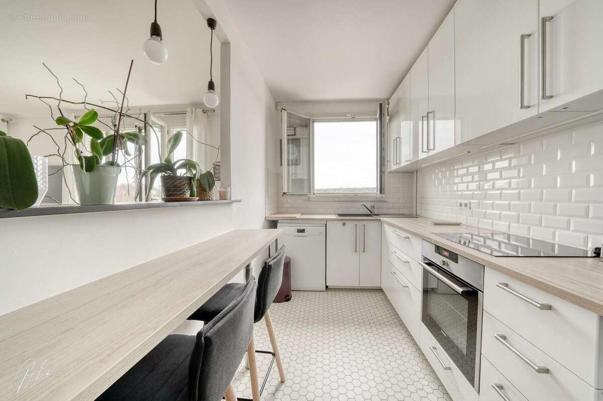 Appartement à GARCHES