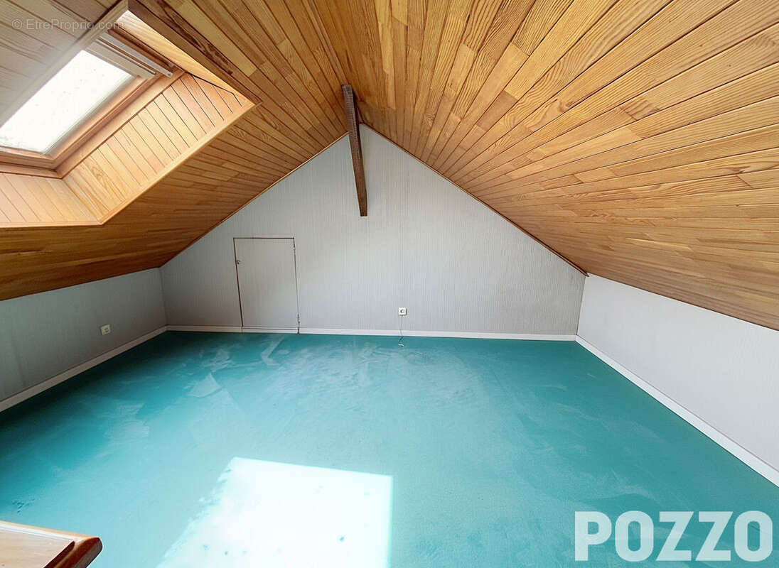 A VENDRE Maison Saint Hilaire Du Harcouet (VIREY) 7 pièce(s) 96 m2 - photo 11