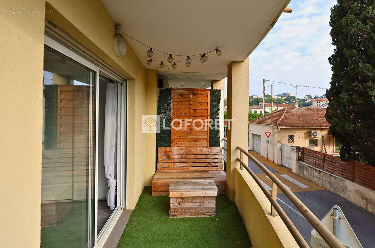 Appartement à LE CANNET