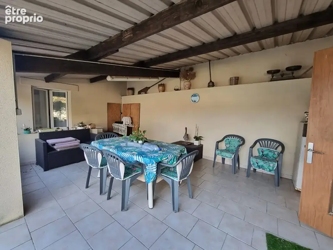 Maison de ville très proche gare de Provins avec terrasse ! - 50m² 3 pièces - photo 9