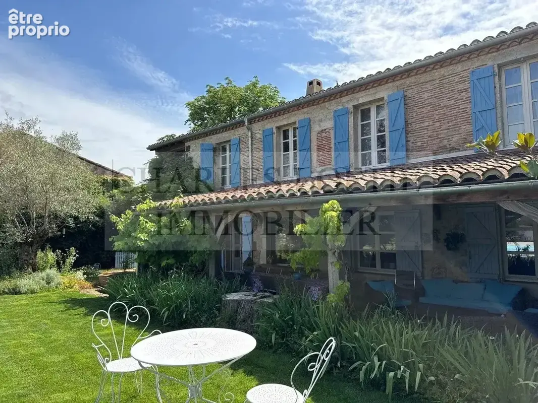 Magnifique propriété de caractère comprenant 2 maisons, piscine et dépendances - photo 7