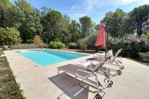 Maison 168 m² à Fayence  - photo 3