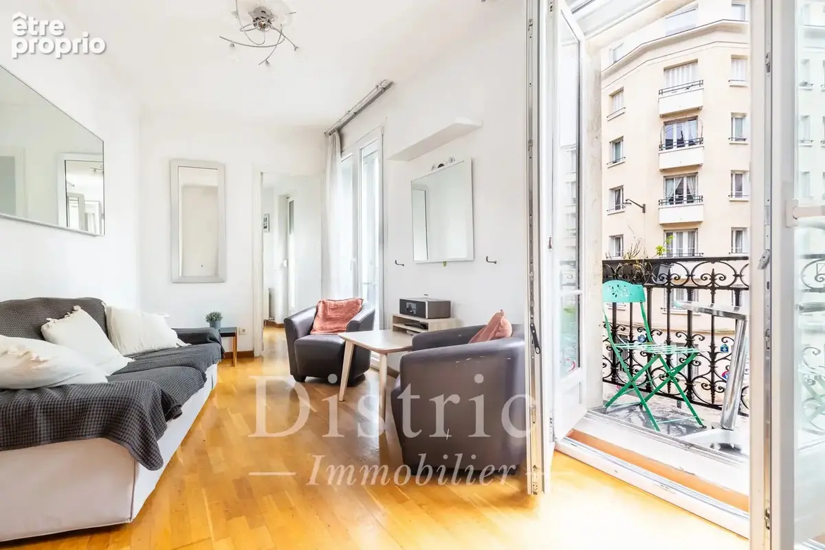 Place Monge. 3 pièces de 53m². Vue dégagée. Balcon! - photo 4