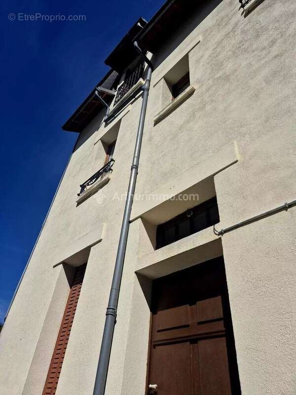Maison à LA BOURBOULE