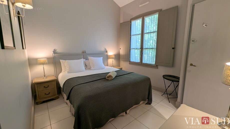 Appartement à PUISSALICON