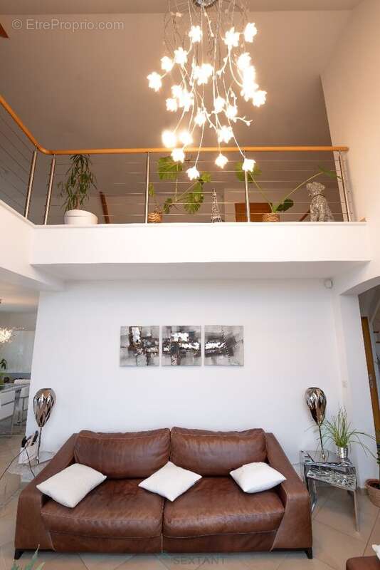 Maison à FLIXECOURT