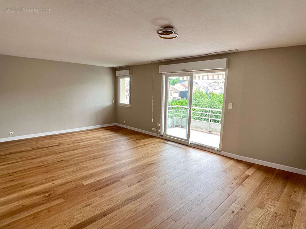 Appartement à LAXOU