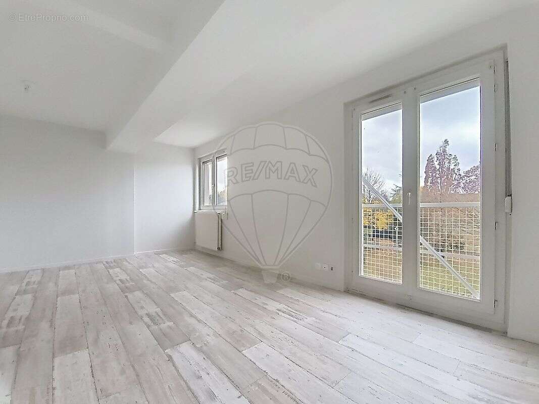 Appartement à SENS