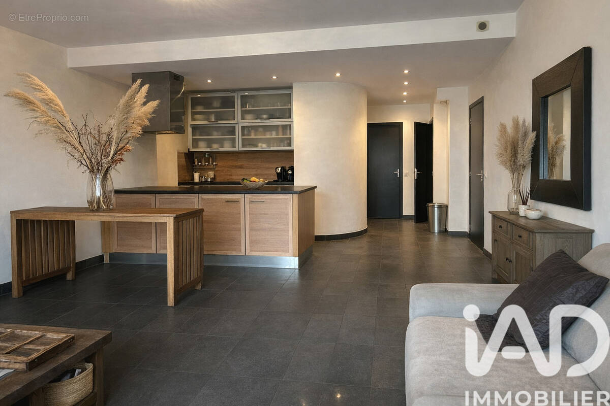 Photo 1 - Appartement à SAINT-CYR-SUR-MER