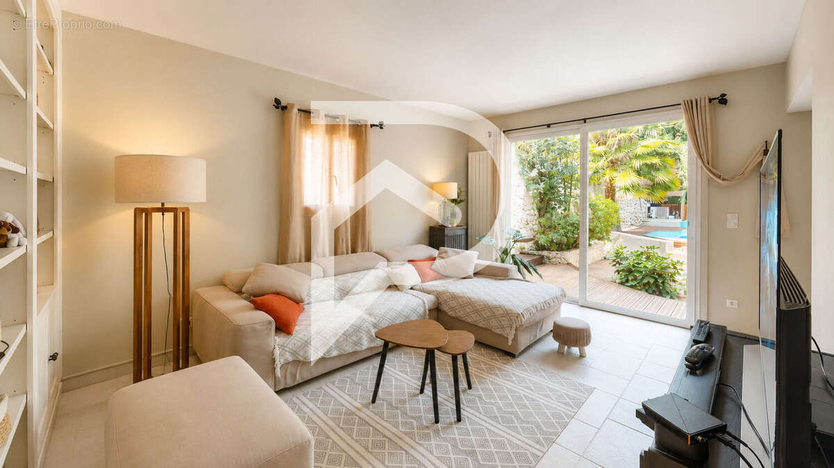 Maison familiale 158 m² avec piscine à Maule - photo 11