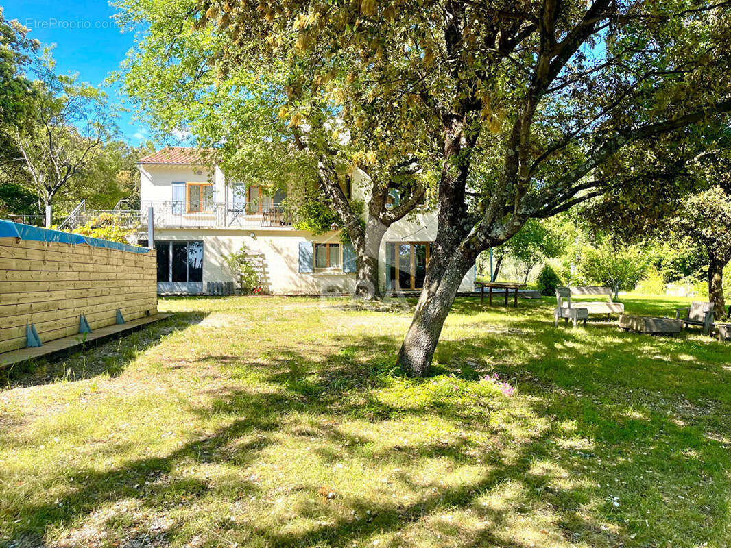 Maison à BEDOIN